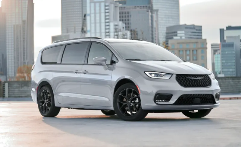 2025 Chrysler Pacifica Redesign, Price, and Release Date